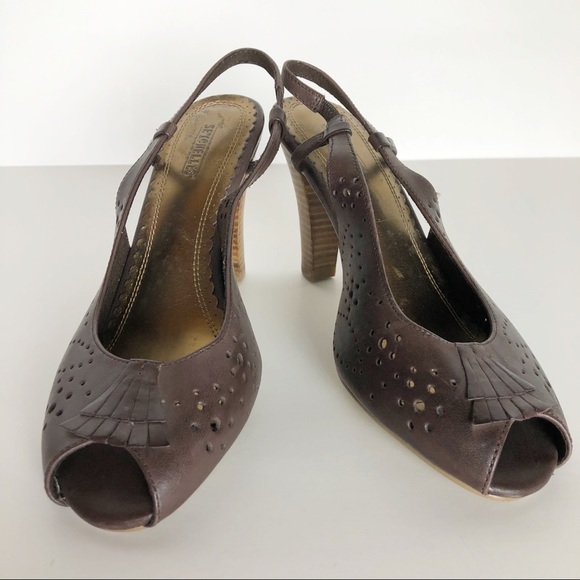 Seychelles Shoes - Seychelles Slingback Peep Toe Heels. 8.5.